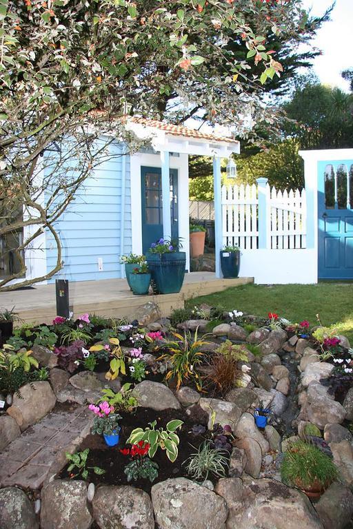 Castlewood Cottage Company Bay Exterior photo